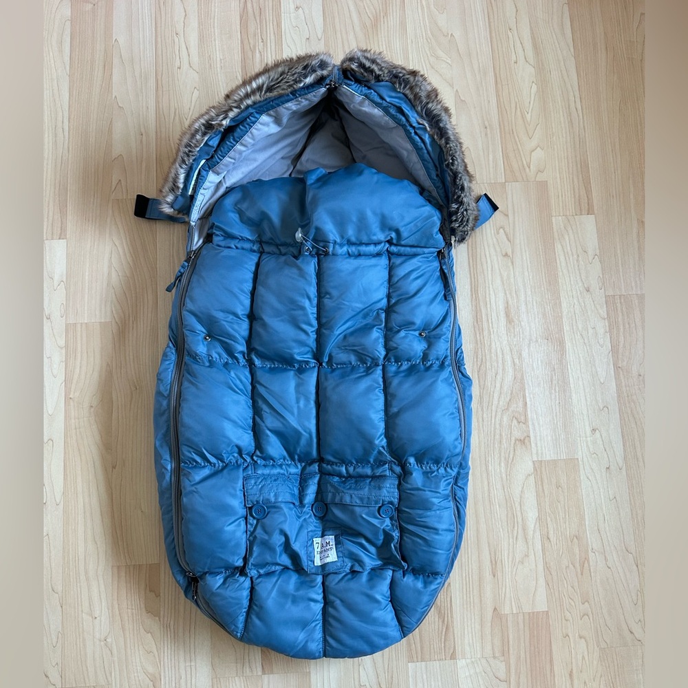 7AM Enfant Blue Sleeping Bag/Stroller Foot Muff with Faux Fur Trim